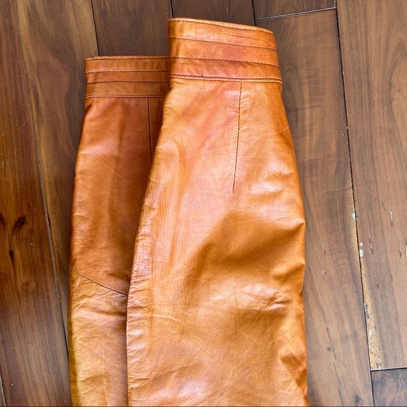 Vintage leather skirt, High waisted leather skirt - Picture 8 of 14